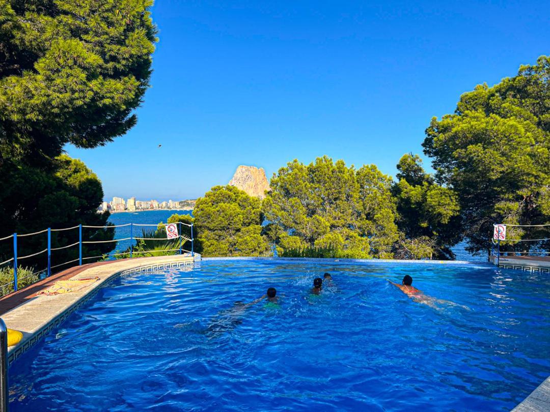 Apartamento En Cala Manzanera カルプ エクステリア 写真